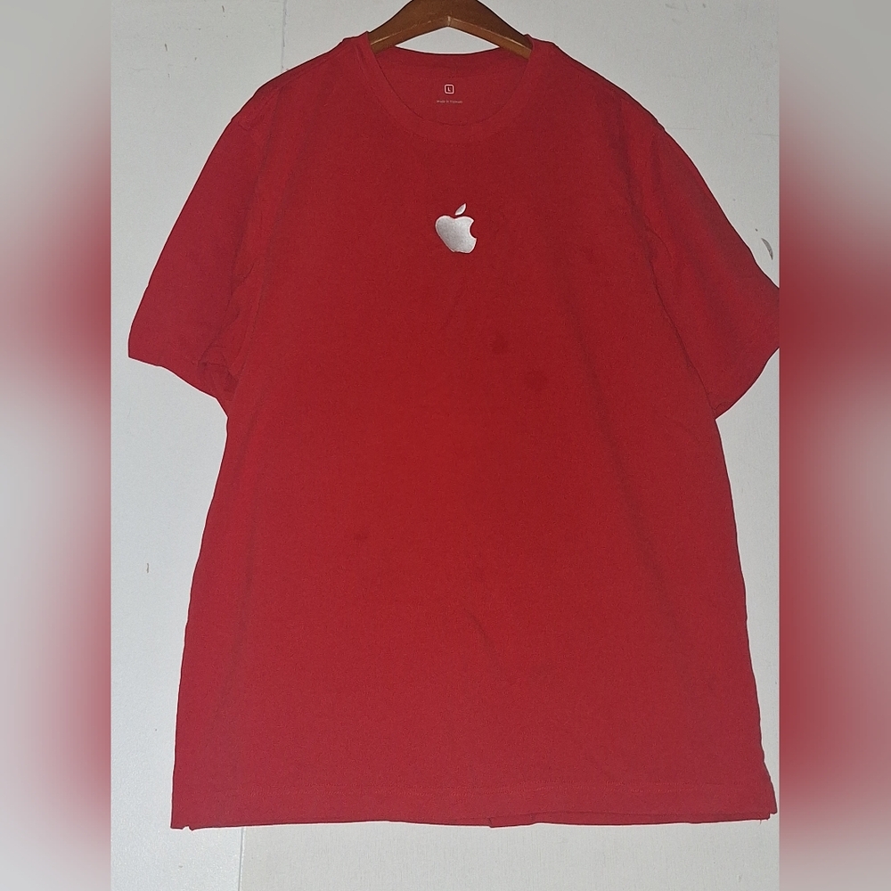 Apple Red Short Sleeve Tee